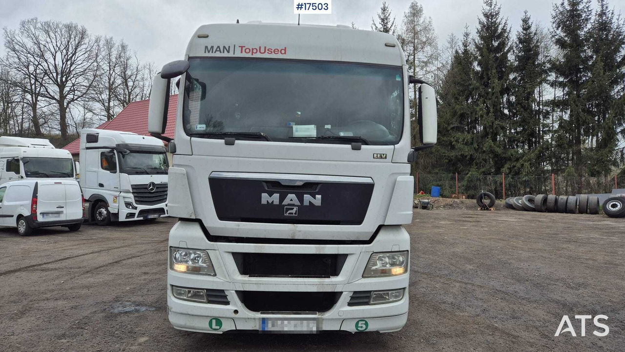 Truck tractor MAN TGX 18.440 (2012) - Cabeza tractora: foto 2 Truck tractor MAN TGX 18.440 (2012) - Cabeza tractora: foto 2