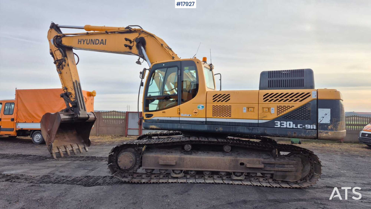Hyundai 330LC-9A Crawler Excavator (2015) - Excavadora de cadenas: foto 1 Hyundai 330LC-9A Crawler Excavator (2015) - Excavadora de cadenas: foto 1