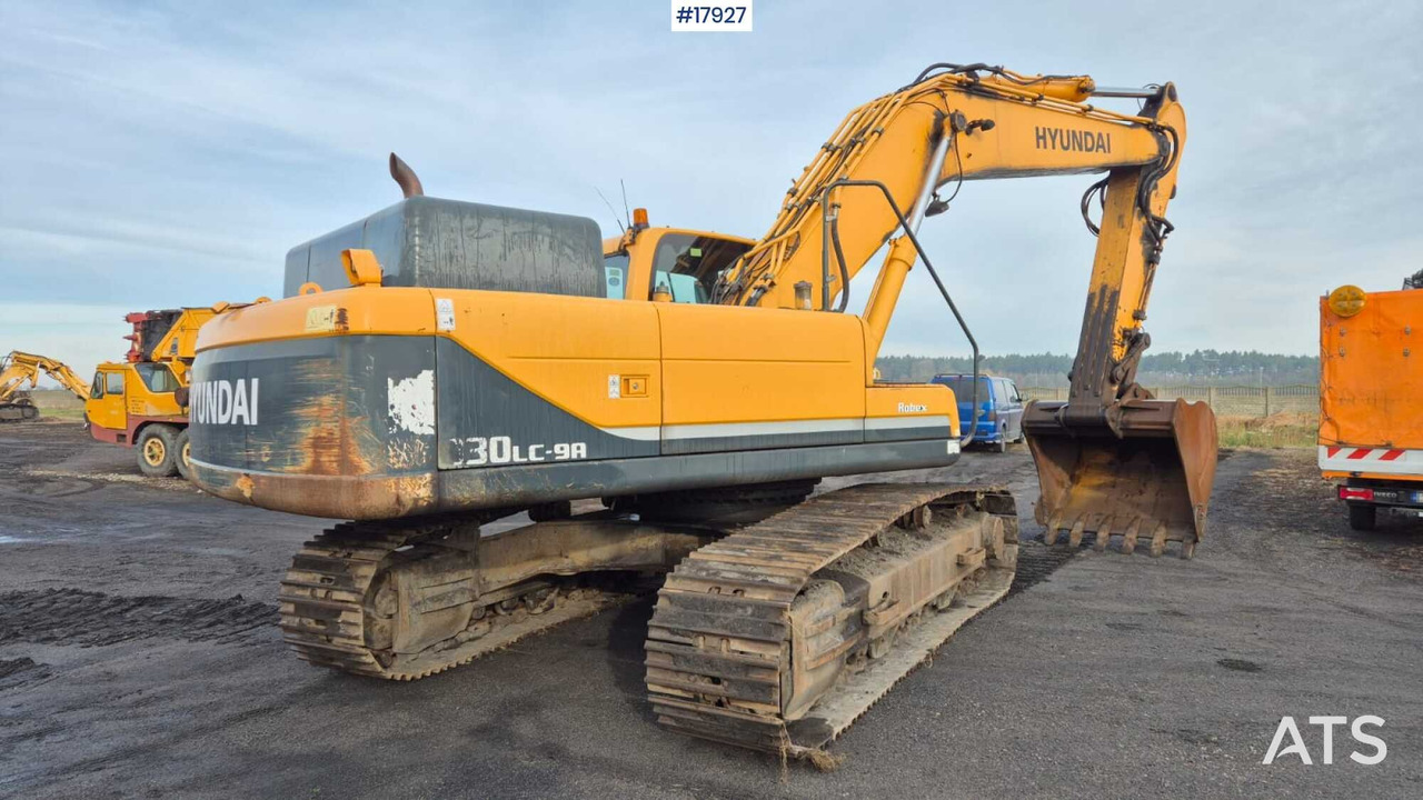 Hyundai 330LC-9A Crawler Excavator (2015) - Excavadora de cadenas: foto 4 Hyundai 330LC-9A Crawler Excavator (2015) - Excavadora de cadenas: foto 4