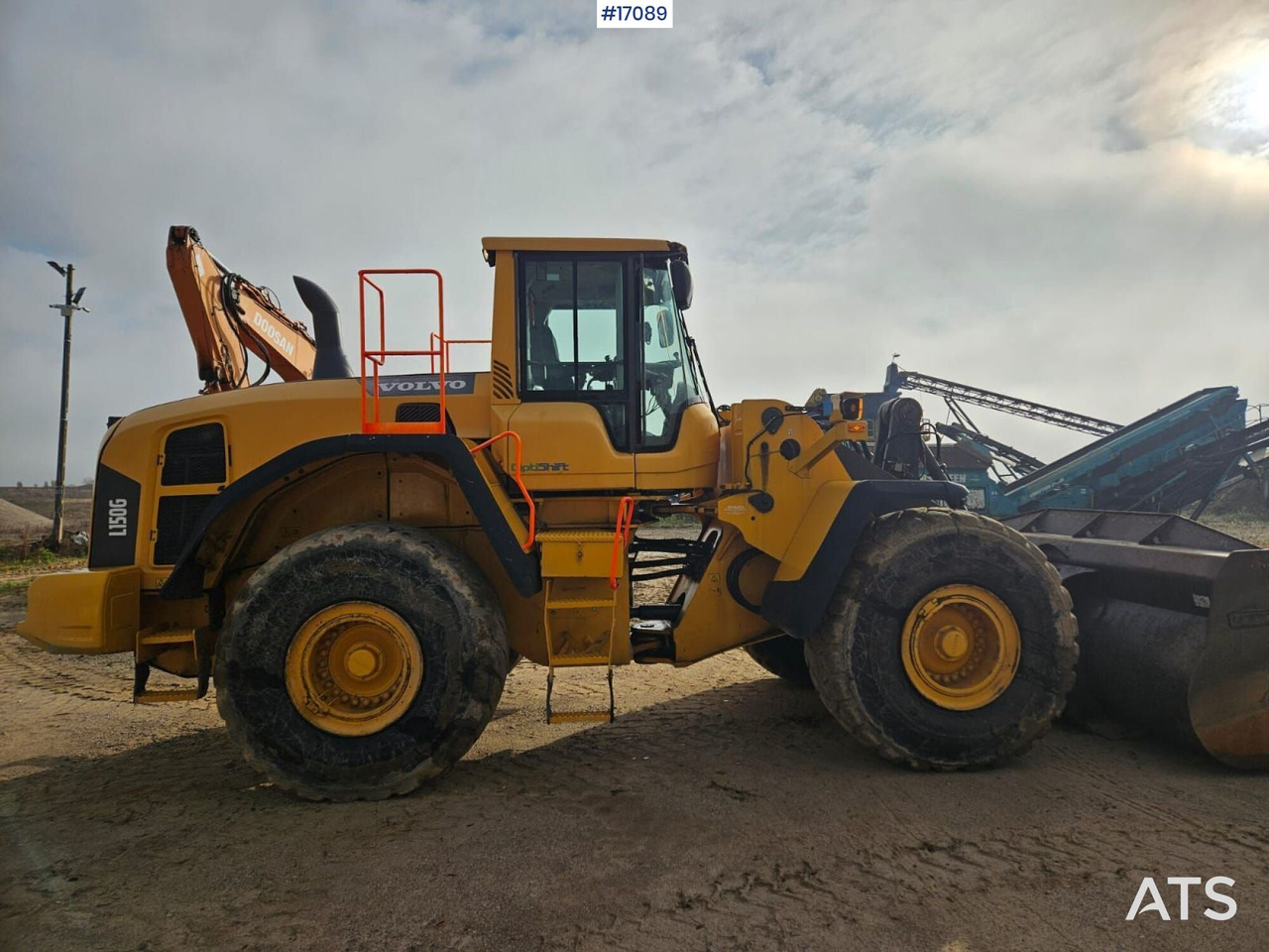 Ładowarka kołowa VOLVO L150G (2012) - Cargadora de ruedas: foto 5 Ładowarka kołowa VOLVO L150G (2012) - Cargadora de ruedas: foto 5