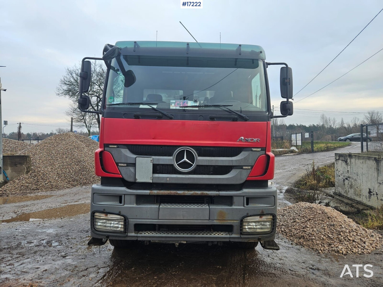 Mercedes-Benz Axor 3240 four-axle tipper (2012) - Camión volquete: foto 2 Mercedes-Benz Axor 3240 four-axle tipper (2012) - Camión volquete: foto 2