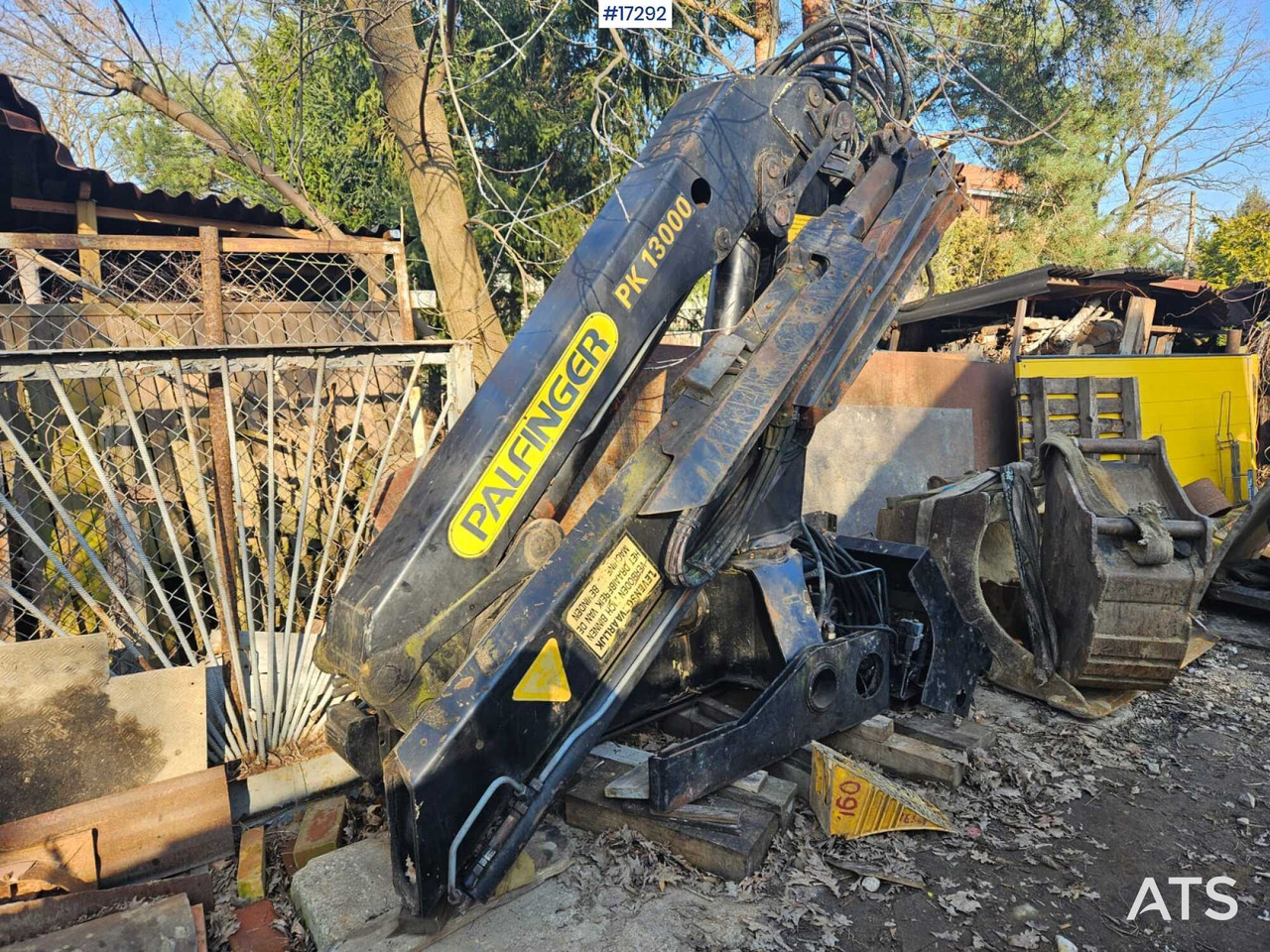 PALFINGER PK 13000 hydraulic crane (1997) - Grúa para camión: foto 3 PALFINGER PK 13000 hydraulic crane (1997) - Grúa para camión: foto 3