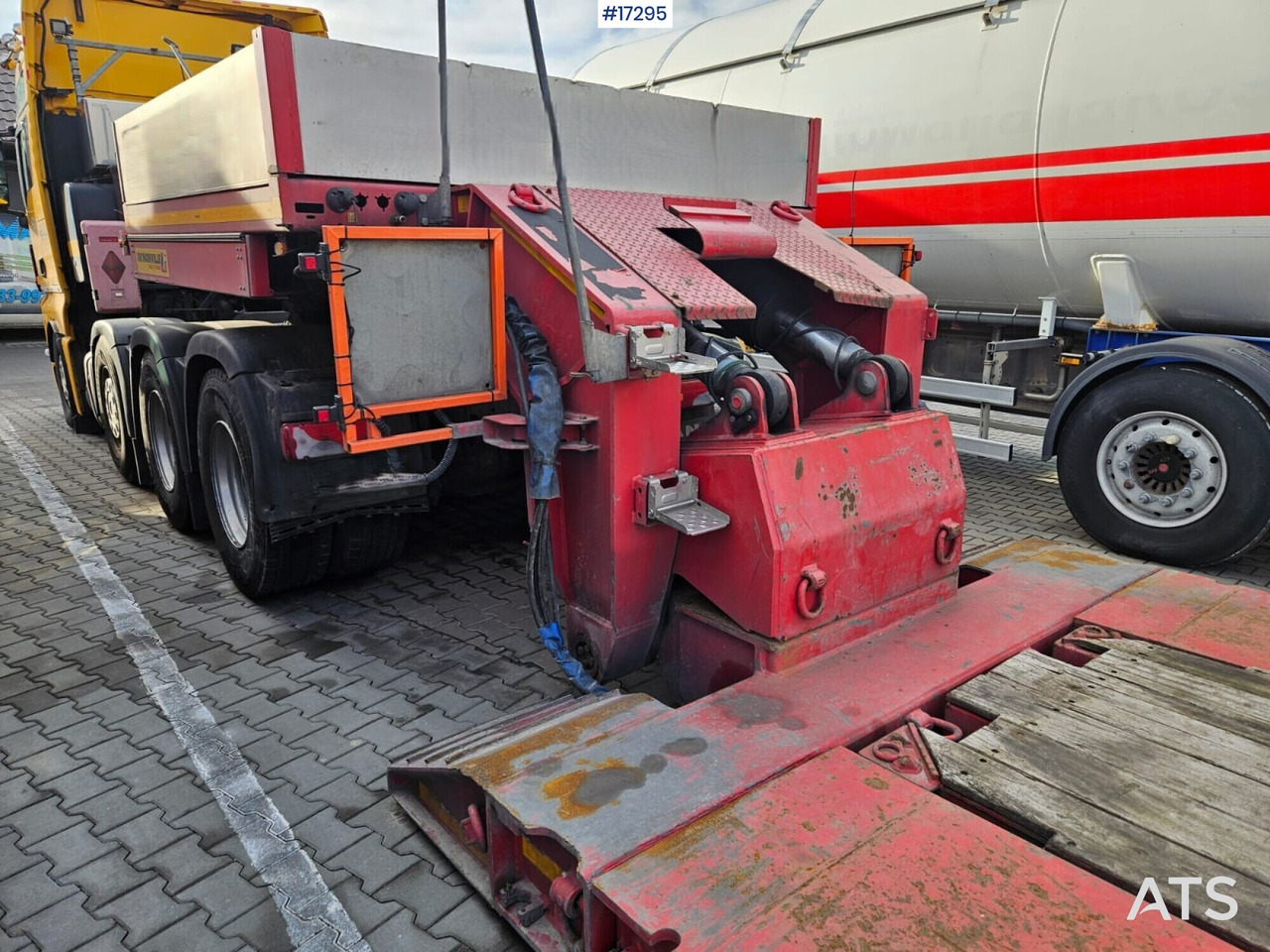 Truck semi-trailer, low-bed FAYMONVILLE MEGAMAX (2017) - Semirremolque góndola rebajadas: foto 4 Truck semi-trailer, low-bed FAYMONVILLE MEGAMAX (2017) - Semirremolque góndola rebajadas: foto 4