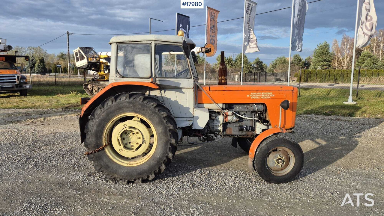 URSUS C 360 agricultural tractor (1983) - Tractor: foto 4 URSUS C 360 agricultural tractor (1983) - Tractor: foto 4