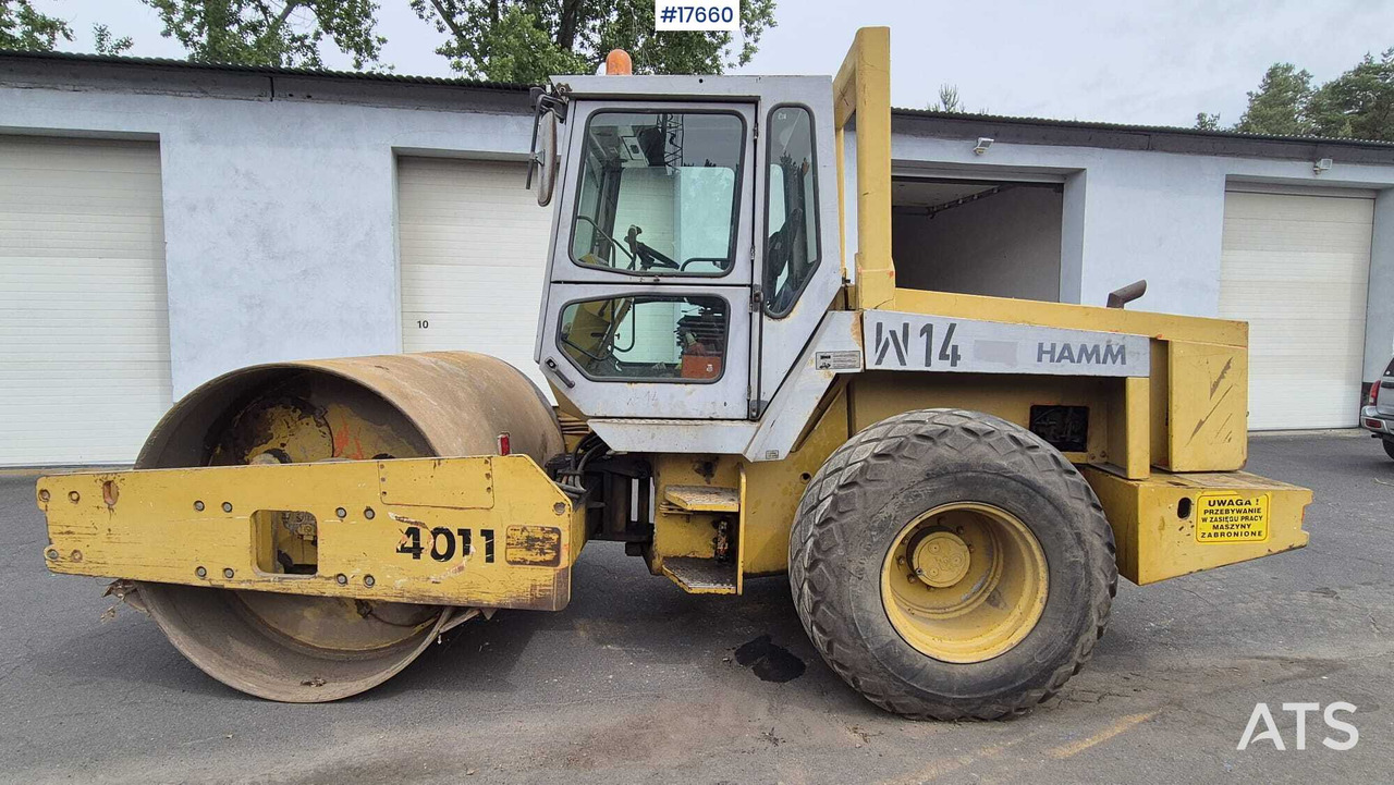 Walec HAMM 4011D (1996) - Compactador: foto 1 Walec HAMM 4011D (1996) - Compactador: foto 1