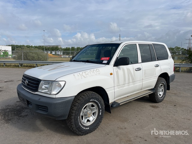 1999 Toyota Land Cruiser 105 HZJ105L-GCMRS SUV - SUV/ Todoterreno: foto 2 1999 Toyota Land Cruiser 105 HZJ105L-GCMRS SUV - SUV/ Todoterreno: foto 2