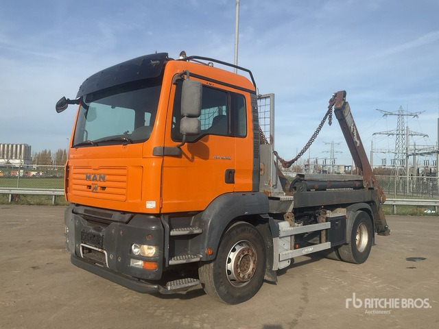 2007 MAN TGA18.360 4x2 Skip Loader Truck :Misc. Truck - Camión portacontenedor de cadenas: foto 1 2007 MAN TGA18.360 4x2 Skip Loader Truck :Misc. Truck - Camión portacontenedor de cadenas: foto 1