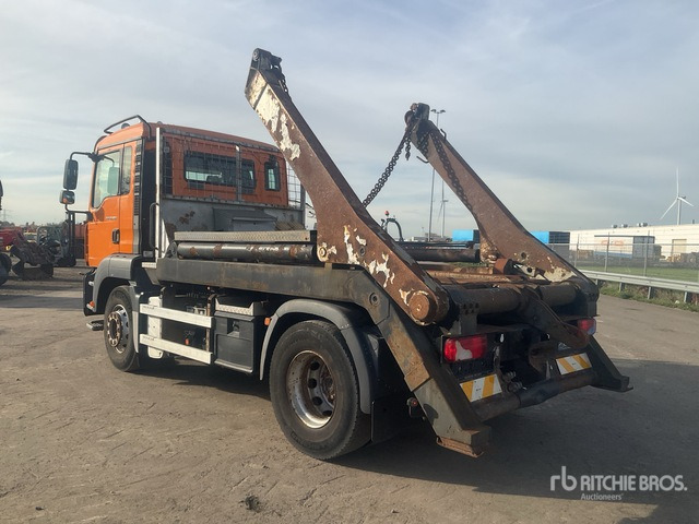 2007 MAN TGA18.360 4x2 Skip Loader Truck :Misc. Truck - Camión portacontenedor de cadenas: foto 4 2007 MAN TGA18.360 4x2 Skip Loader Truck :Misc. Truck - Camión portacontenedor de cadenas: foto 4