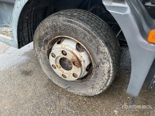 2007 MAN TGL12.210 4x2 Curtain Side Truck - Camión lona: foto 5 2007 MAN TGL12.210 4x2 Curtain Side Truck - Camión lona: foto 5