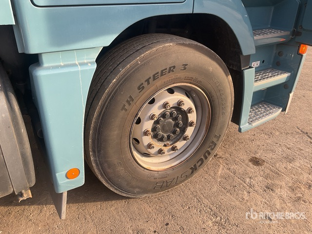 2012 Mercedes-Benz Actros 930.20 2012 HMF 3000-K3 Articulated Bo ... Flatbed Truck with Crane - Camión caja abierta, Camión grúa: foto 4 2012 Mercedes-Benz Actros 930.20 2012 HMF 3000-K3 Articulated Bo ... Flatbed Truck with Crane - Camión caja abierta, Camión grúa: foto 4