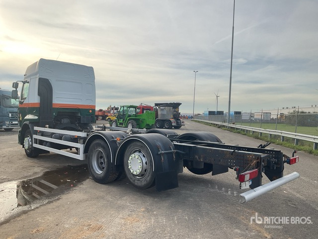 2012 Renault Premium 6x2 Sleeper Cab and Chassis - Camión chasis: foto 4 2012 Renault Premium 6x2 Sleeper Cab and Chassis - Camión chasis: foto 4