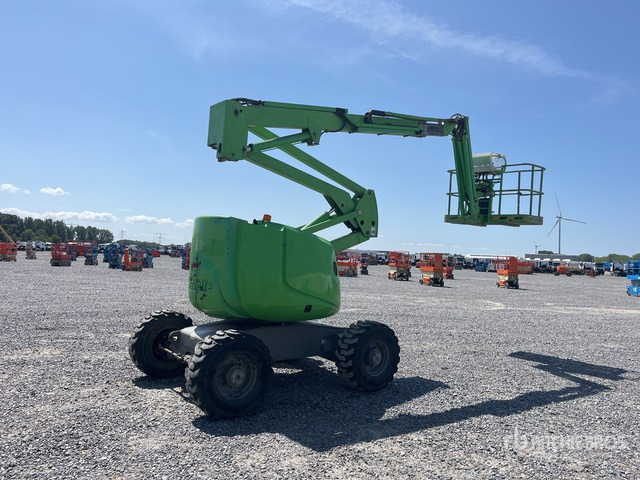 2013 Haulotte HA16SPX Diesel Articulating Boom Lift - Plataforma articulada: foto 1 2013 Haulotte HA16SPX Diesel Articulating Boom Lift - Plataforma articulada: foto 1