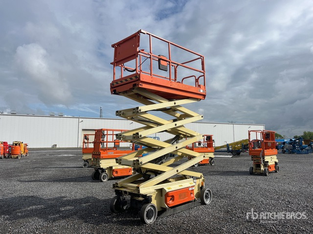 2015 JLG 3246ES Electric Scissor Lift - Plataforma de tijeras: foto 2 2015 JLG 3246ES Electric Scissor Lift - Plataforma de tijeras: foto 2