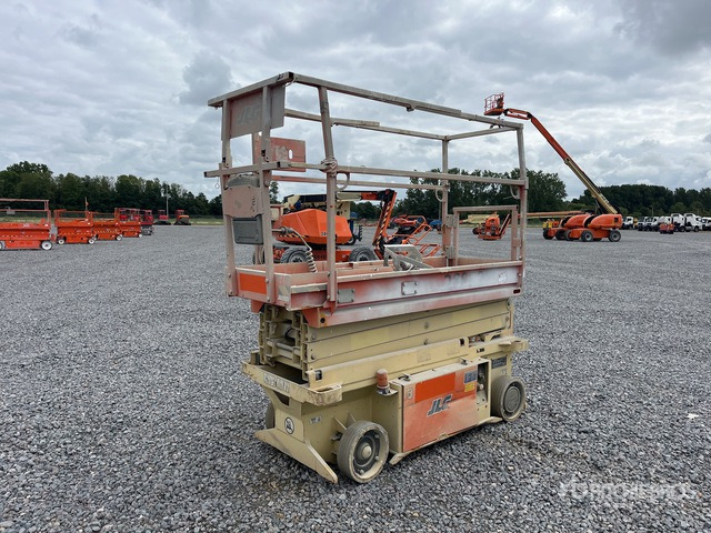 2015 JLG 6RS Electric Scissor Lift - Plataforma de tijeras: foto 2 2015 JLG 6RS Electric Scissor Lift - Plataforma de tijeras: foto 2