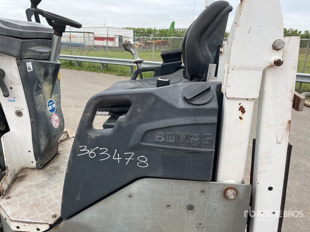 2018 Bomag BW120 AD-5 Double Drum Roller - Apisonadora de asfalto: foto 5 2018 Bomag BW120 AD-5 Double Drum Roller - Apisonadora de asfalto: foto 5