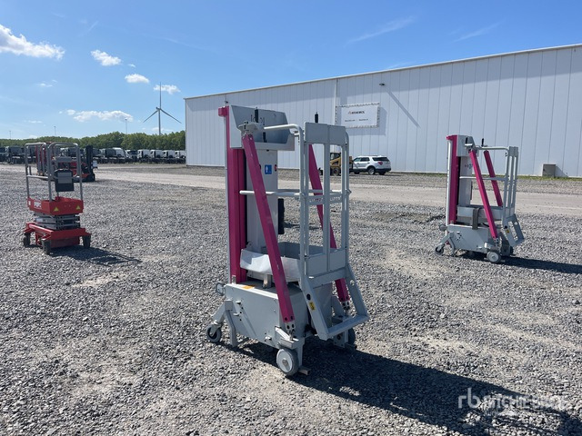 2019 LIFTO Vertical Mast Lift - Plataforma de mástil vertical: foto 3 2019 LIFTO Vertical Mast Lift - Plataforma de mástil vertical: foto 3