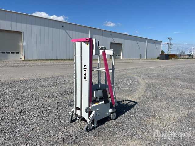 2019 LIFTO Vertical Mast Lift - Plataforma de mástil vertical: foto 1 2019 LIFTO Vertical Mast Lift - Plataforma de mástil vertical: foto 1