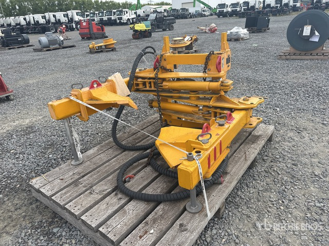 Bauer BAXXXX/ MB0600 :Misc. Drilling Equipment - Desbrozadora de martillos/ Trituradora: foto 2 Bauer BAXXXX/ MB0600 :Misc. Drilling Equipment - Desbrozadora de martillos/ Trituradora: foto 2