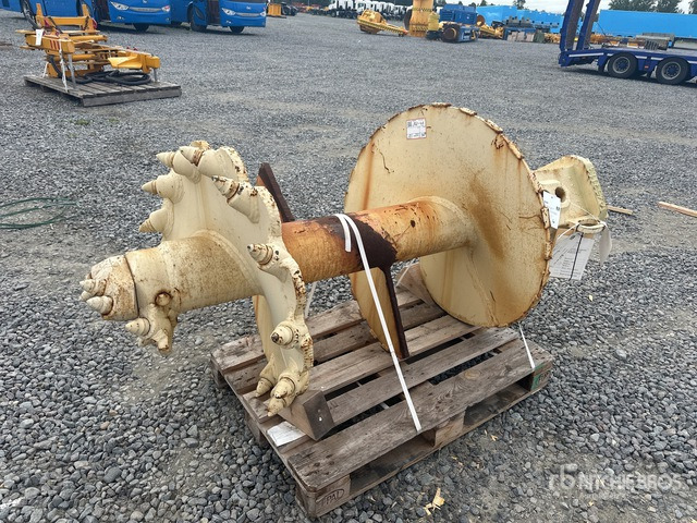 Bauer SBF-P-1000/200-L :Misc. Drilling Equipment - Desbrozadora de martillos/ Trituradora: foto 2 Bauer SBF-P-1000/200-L :Misc. Drilling Equipment - Desbrozadora de martillos/ Trituradora: foto 2