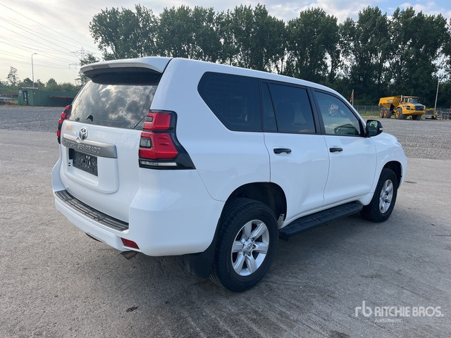 Toyota Land Cruiser SUV - SUV/ Todoterreno: foto 3 Toyota Land Cruiser SUV - SUV/ Todoterreno: foto 3