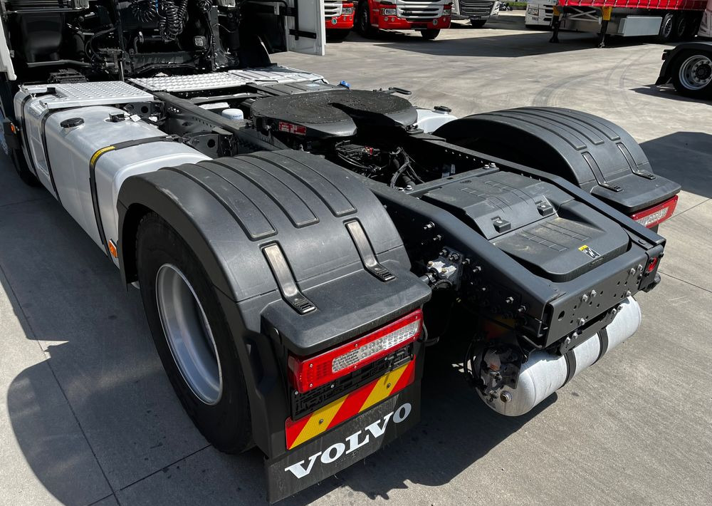Cabeza tractora Volvo FH 500 EURO 6 // Standard // 2024 Rok // Parkclima // Globe XL // Skóry // Joystick //: foto 11