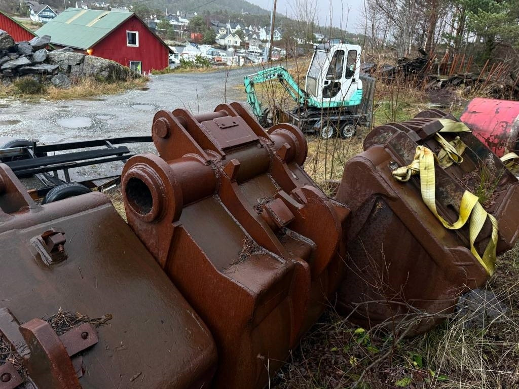 Annet Buckets for Volvo 450 - Cazo para excavadora: foto 5 Annet Buckets for Volvo 450 - Cazo para excavadora: foto 5