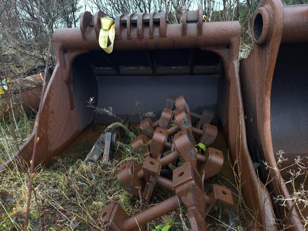 Annet Excavator Bucket 4.5 m³ G300 – Cat 365 / 385 - Cazo para excavadora: foto 4 Annet Excavator Bucket 4.5 m³ G300 – Cat 365 / 385 - Cazo para excavadora: foto 4