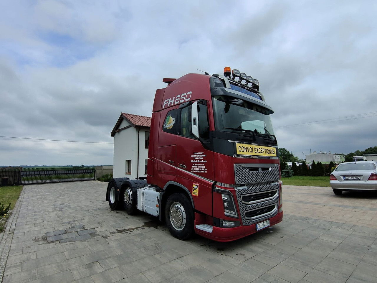 Volvo FH 16.650 odstępstwa 60 Ton - Cabeza tractora: foto 1 Volvo FH 16.650 odstępstwa 60 Ton - Cabeza tractora: foto 1