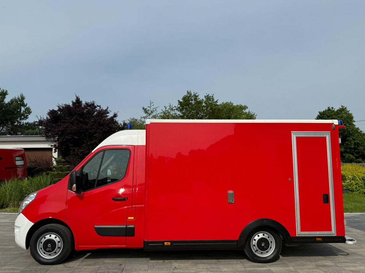 Renault Master Karetka Ambulans pogotowie kontenerowe - Ambulancia: foto 5 Renault Master Karetka Ambulans pogotowie kontenerowe - Ambulancia: foto 5