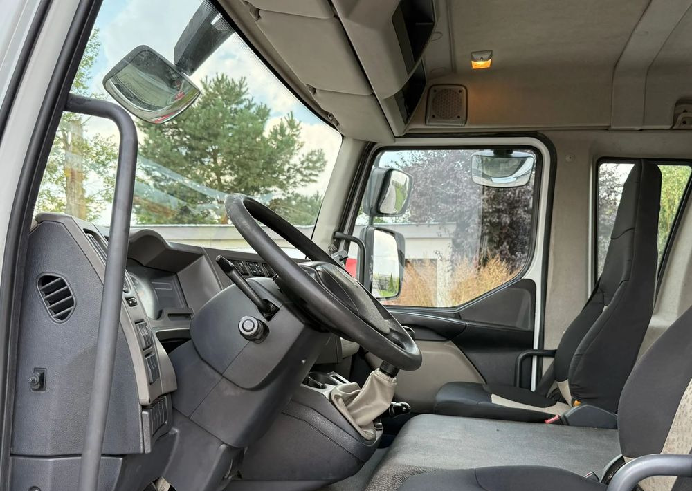 Camión lona Renault Midlum: foto 8