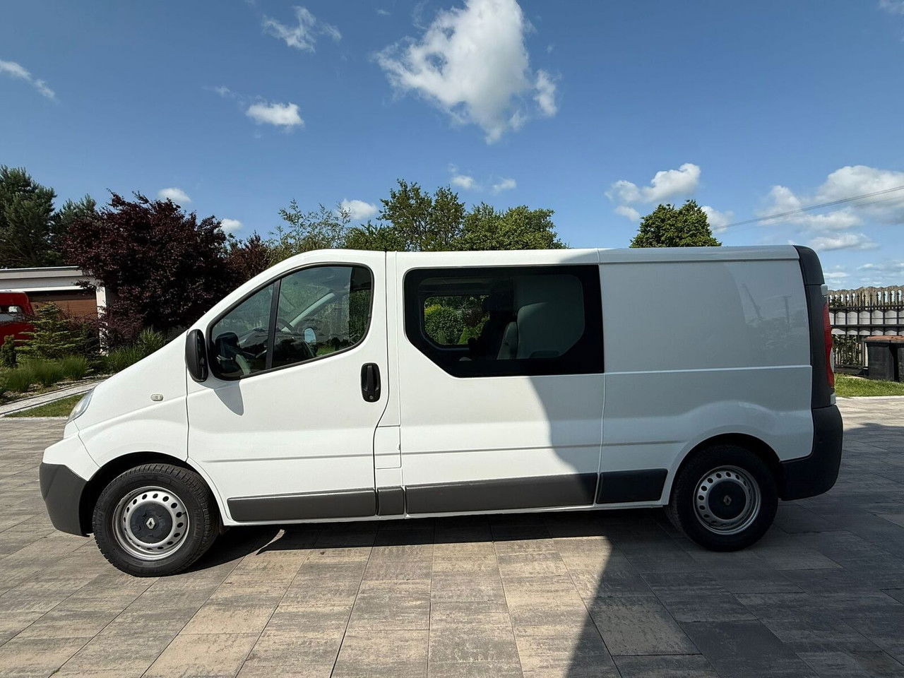 Renault Trafic 2.0 - Furgoneta pequeña, Furgoneta combi: foto 5 Renault Trafic 2.0 - Furgoneta pequeña, Furgoneta combi: foto 5