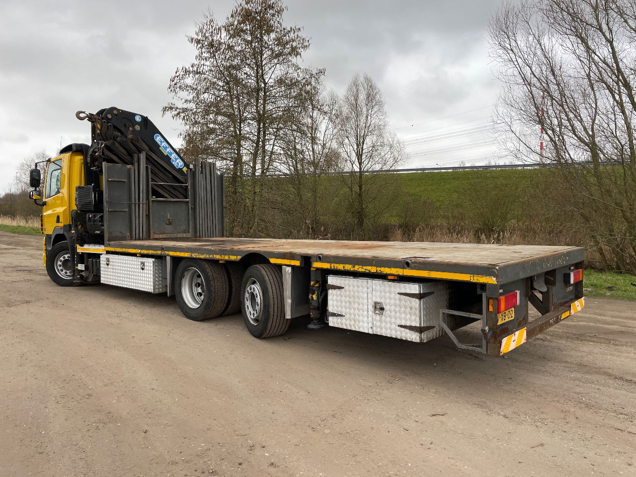 DAF 85.410 Met Effer 470 6s laadkraan ladekran loadercrane crane palfinger hiab - Camión grúa: foto 3 DAF 85.410 Met Effer 470 6s laadkraan ladekran loadercrane crane palfinger hiab - Camión grúa: foto 3