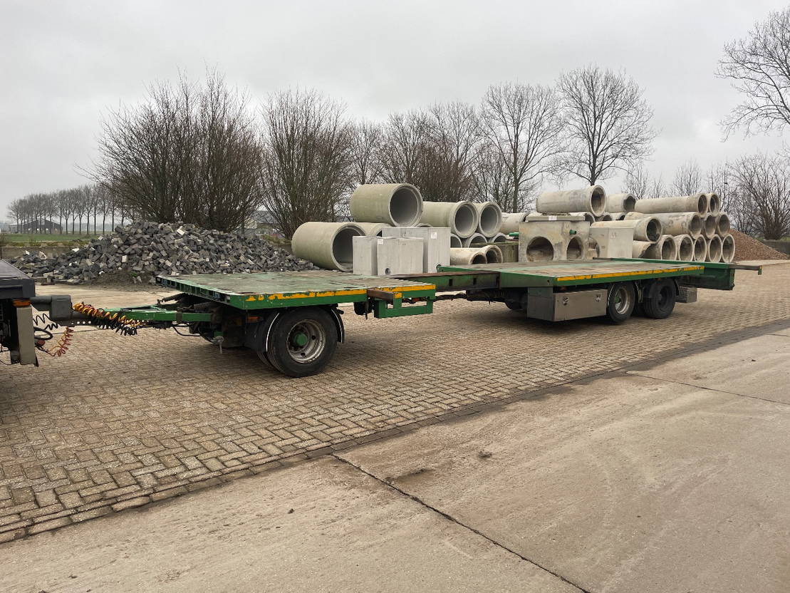 DRACO Uitschuifbare aanhangwagen 700 - 1030 laadvloer - Remolque plataforma/ Caja abierta: foto 1 DRACO Uitschuifbare aanhangwagen 700 - 1030 laadvloer - Remolque plataforma/ Caja abierta: foto 1