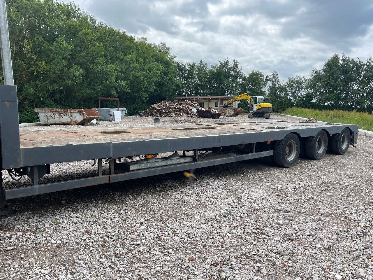 Nooteboom Mco-48-03 V uitschuifbaar hydrolisch gestuurd semi dieplader - Semirremolque góndola rebajadas: foto 3 Nooteboom Mco-48-03 V uitschuifbaar hydrolisch gestuurd semi dieplader - Semirremolque góndola rebajadas: foto 3