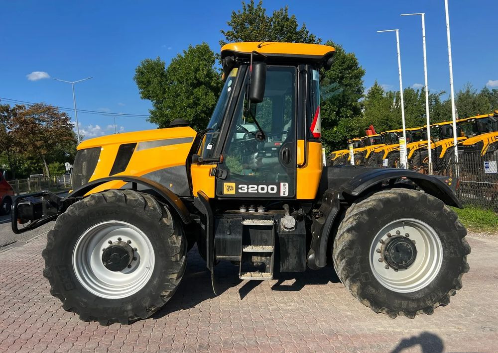 JCB 3200 Plus - Tractor: foto 2 JCB 3200 Plus - Tractor: foto 2