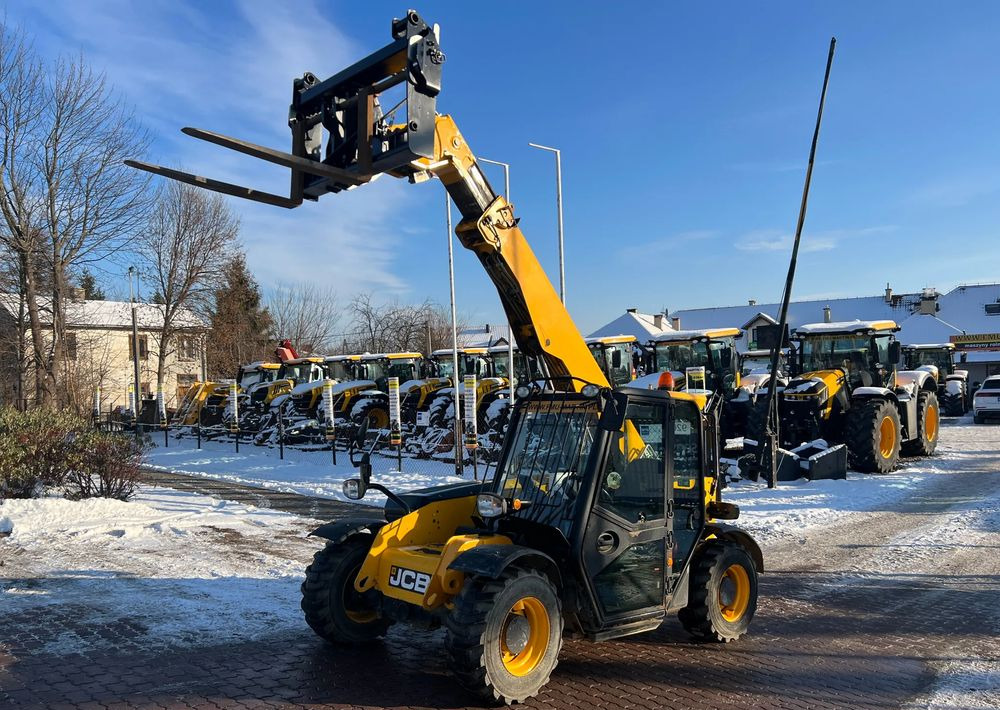 JCB 525-60 |2015 ROK |75KM - Manipulador telescópico: foto 1 JCB 525-60 |2015 ROK |75KM - Manipulador telescópico: foto 1