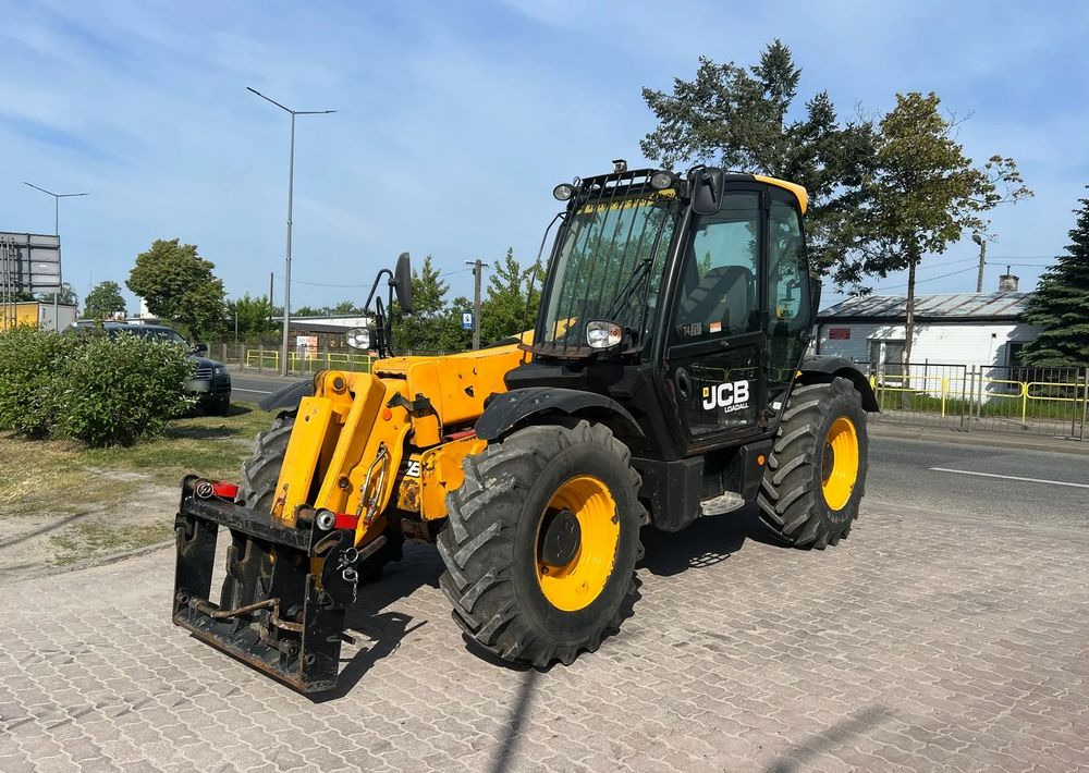 Manipulador telescópico JCB 531-70: foto 6
