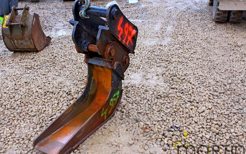 ŁYŻKA KOPIĄCA DO KOPAREK JCB, CAT, VOLVO, KOMATSU, LIEBHERR I INNYCH CENA NA TELEFON - Cazo para excavadora: foto 1 ŁYŻKA KOPIĄCA DO KOPAREK JCB, CAT, VOLVO, KOMATSU, LIEBHERR I INNYCH CENA NA TELEFON - Cazo para excavadora: foto 1