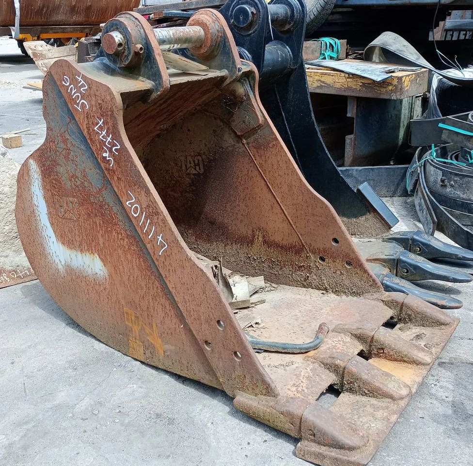 ŁYŻKA KOPIĄCA z lemieszem z zębami 22" CAT - Cazo para excavadora: foto 2 ŁYŻKA KOPIĄCA z lemieszem z zębami 22" CAT - Cazo para excavadora: foto 2