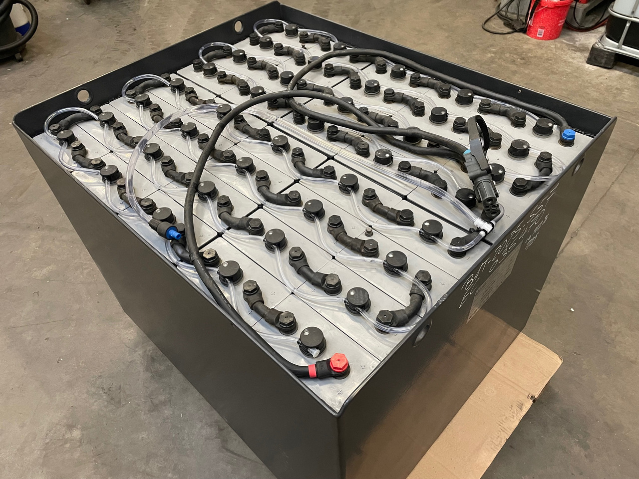 80 Volt I 5 PZS 775 - Acumulador para Carretilla elevadora: foto 1 80 Volt I 5 PZS 775 - Acumulador para Carretilla elevadora: foto 1