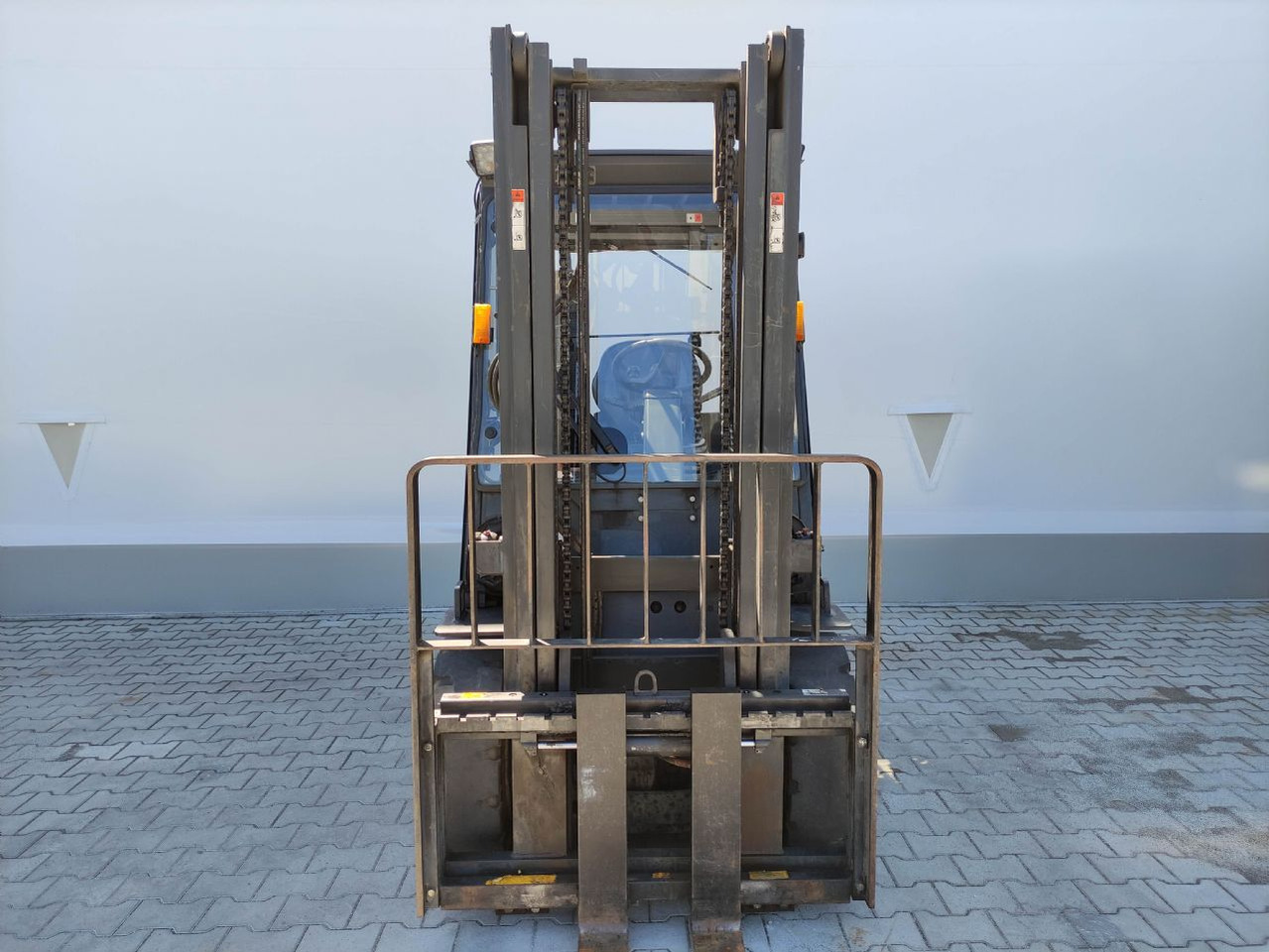 Doosan D30 GP - Carretilla elevadora diésel: foto 3 Doosan D30 GP - Carretilla elevadora diésel: foto 3