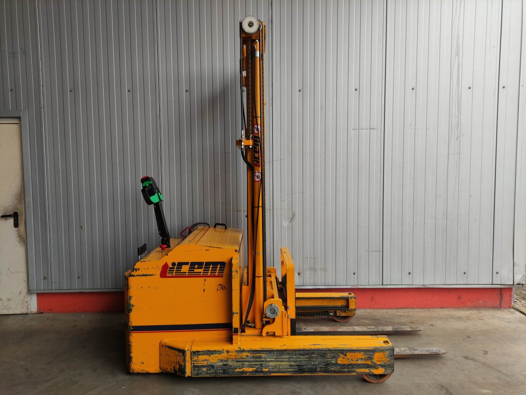 ICEM CTS20/402 FT - Apilador: foto 1 ICEM CTS20/402 FT - Apilador: foto 1