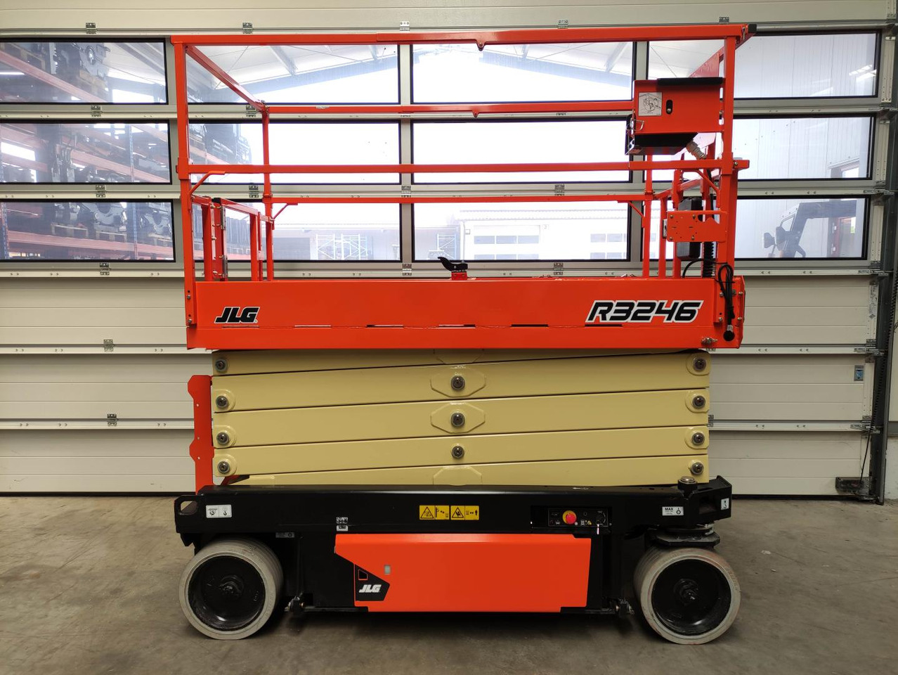 JLG R3246 - Plataforma de tijeras: foto 2 JLG R3246 - Plataforma de tijeras: foto 2