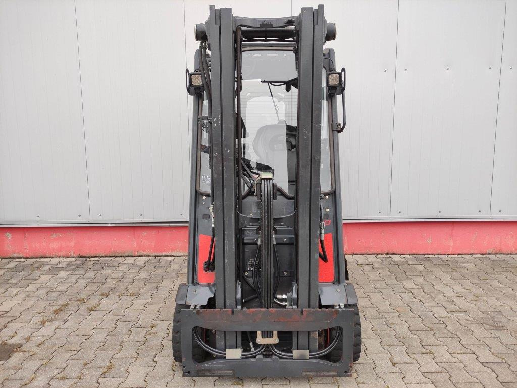 Linde E20PH-02-386 EVO - Carretilla elevadora eléctrica: foto 3 Linde E20PH-02-386 EVO - Carretilla elevadora eléctrica: foto 3