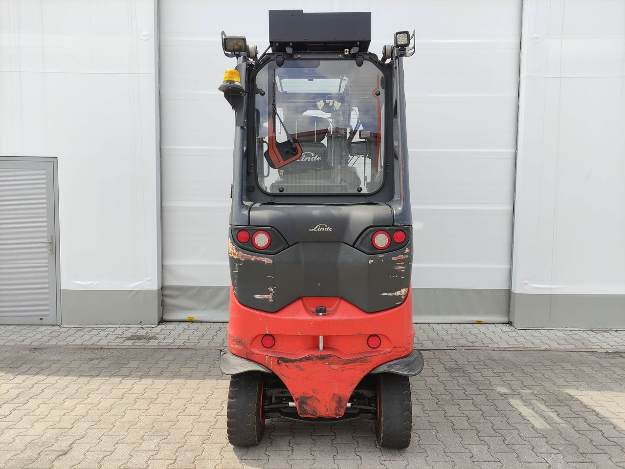 Linde E45HL-01-/600-388 - Carretilla elevadora eléctrica: foto 4 Linde E45HL-01-/600-388 - Carretilla elevadora eléctrica: foto 4