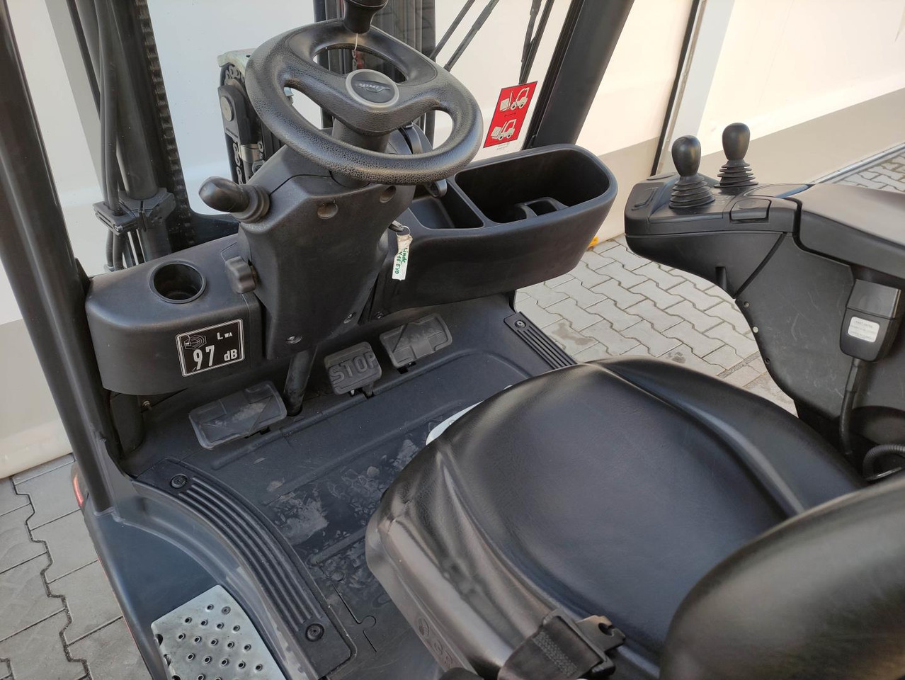 Linde H16D-01-391 EVO - Carretilla elevadora diésel: foto 5 Linde H16D-01-391 EVO - Carretilla elevadora diésel: foto 5