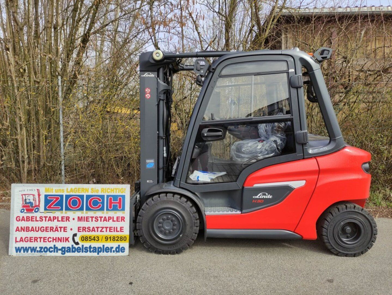 Linde H30D-01-1202 - Carretilla elevadora diésel: foto 1 Linde H30D-01-1202 - Carretilla elevadora diésel: foto 1