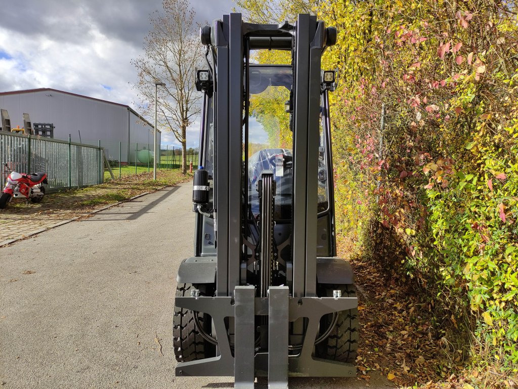 Linde H35D-01-120 - Carretilla elevadora diésel: foto 3 Linde H35D-01-120 - Carretilla elevadora diésel: foto 3