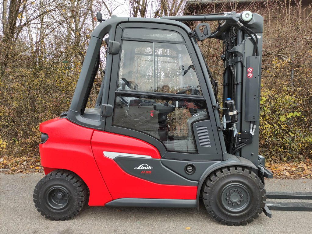 Linde H35D-01-120 - Carretilla elevadora diésel: foto 2 Linde H35D-01-120 - Carretilla elevadora diésel: foto 2