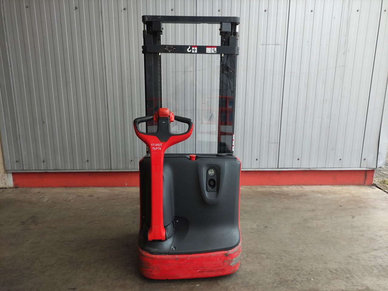 Linde L12 i - Apilador: foto 4 Linde L12 i - Apilador: foto 4